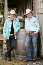 The Topp Twins - Untouchable Girls